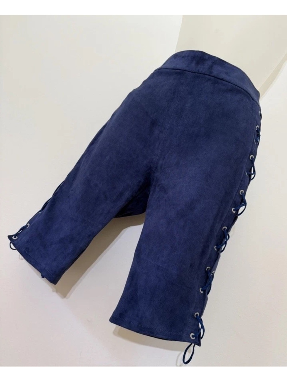 $1168 Medium Ben Taverniti Luxury Genuine Suede Stretch Women Biker Shorts Blue
